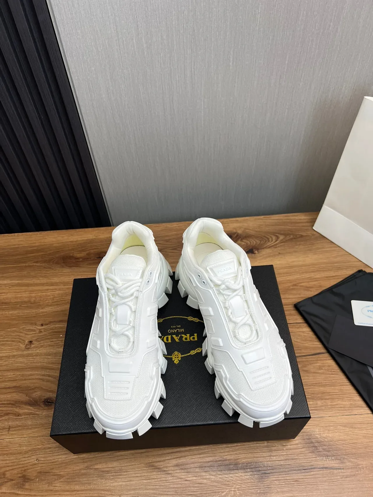 Balenciaga Zapatillas Chunky Blancas Monolithic Block-Lug Sole 2