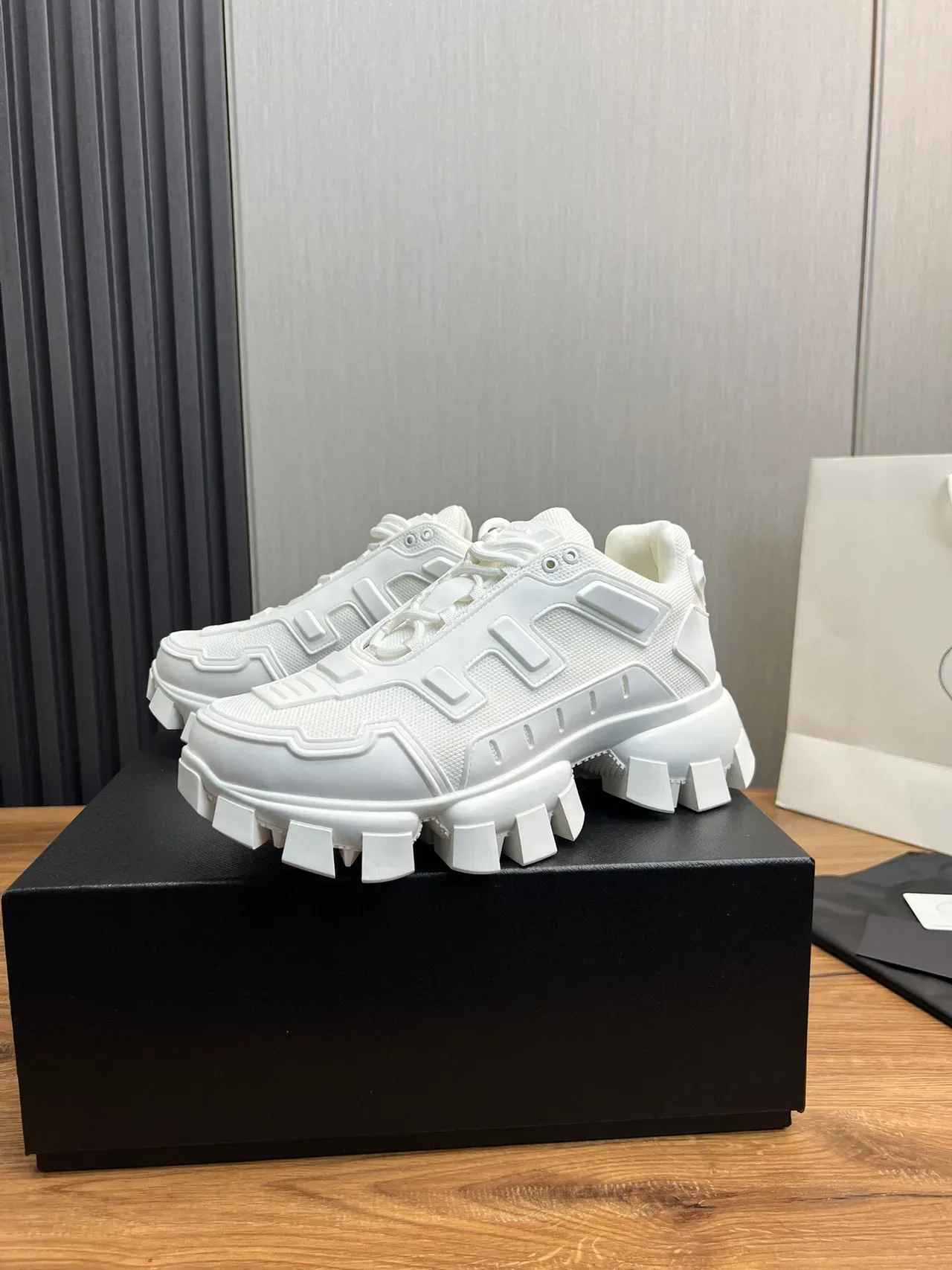 Balenciaga Zapatillas Chunky Blancas Monolithic Block-Lug Sole 3