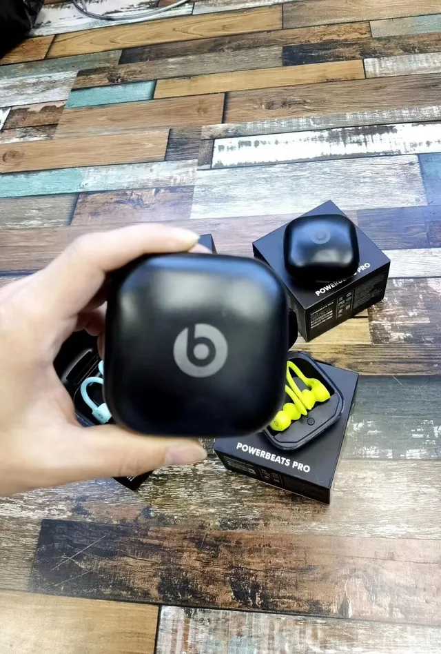 Beats Powerbeats Pro Wireless Sports Earphones 3