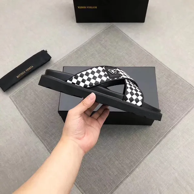 Bottega Veneta Andiamo Sandales Casuales à Damier à Brides Croisées 3