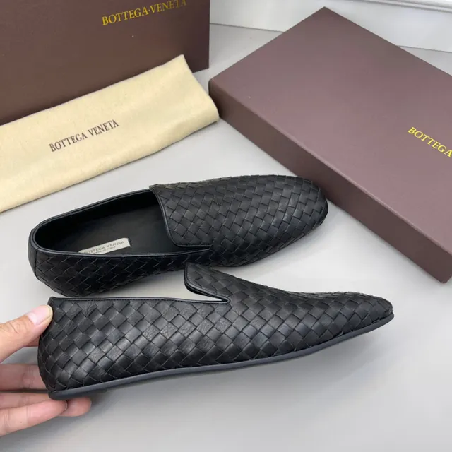 Bottega Veneta Andiamo Intrecciato couro trançado preto mocassins 2