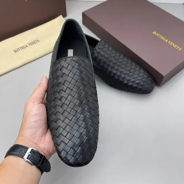 Bottega Veneta Andiamo Intrecciato couro trançado preto mocassins 4