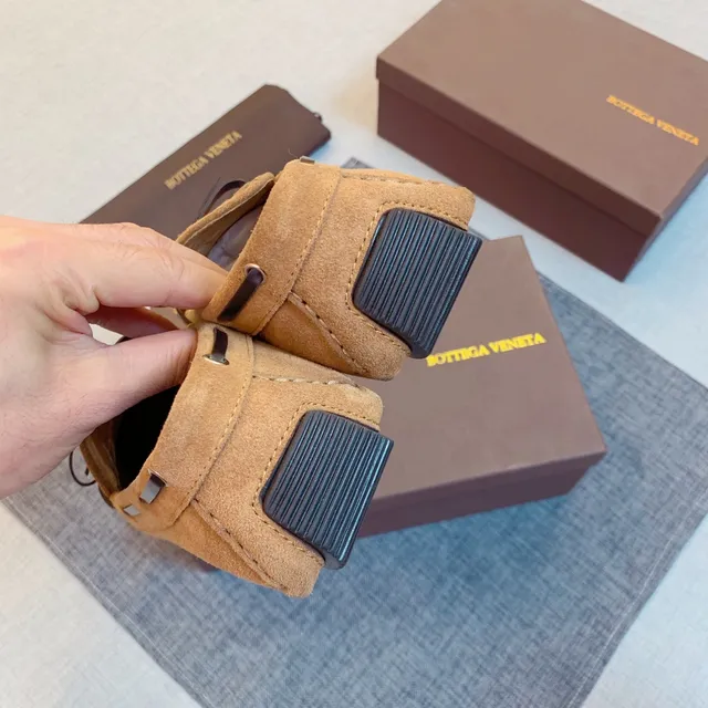 Bottega Veneta Andiamo mocassins en daim tissé 2