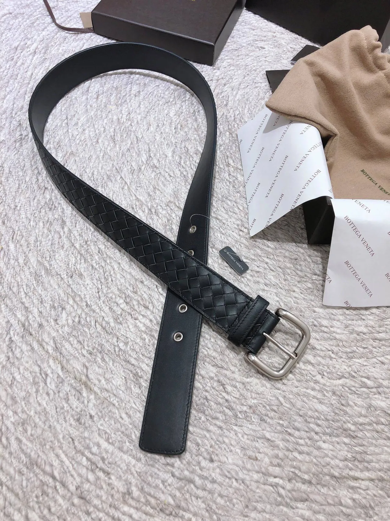 Bottega Veneta Cinto de couro com fivela retangular Intrecciato tecido preto e prata 4
