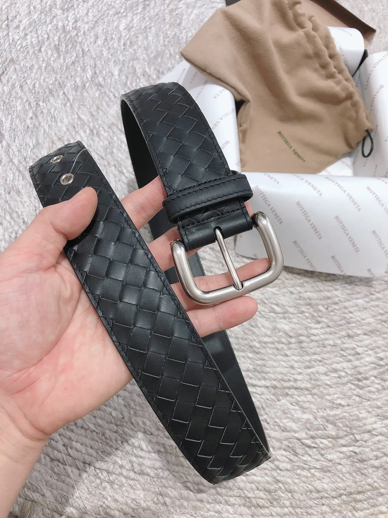 Bottega Veneta Cinto de couro com fivela retangular Intrecciato tecido preto e prata 5