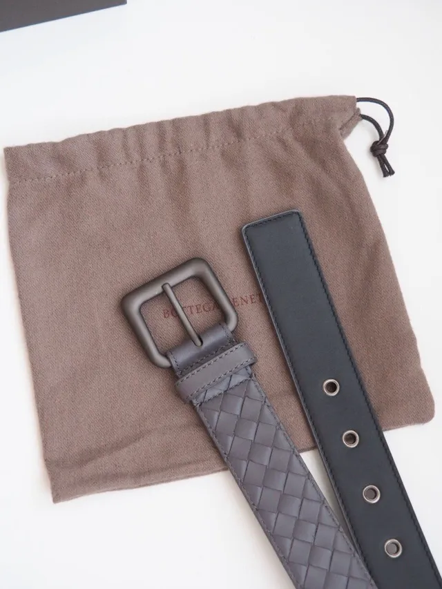 Bottega Veneta Cassette Belt grise Intrecciato ceinture en cuir 5