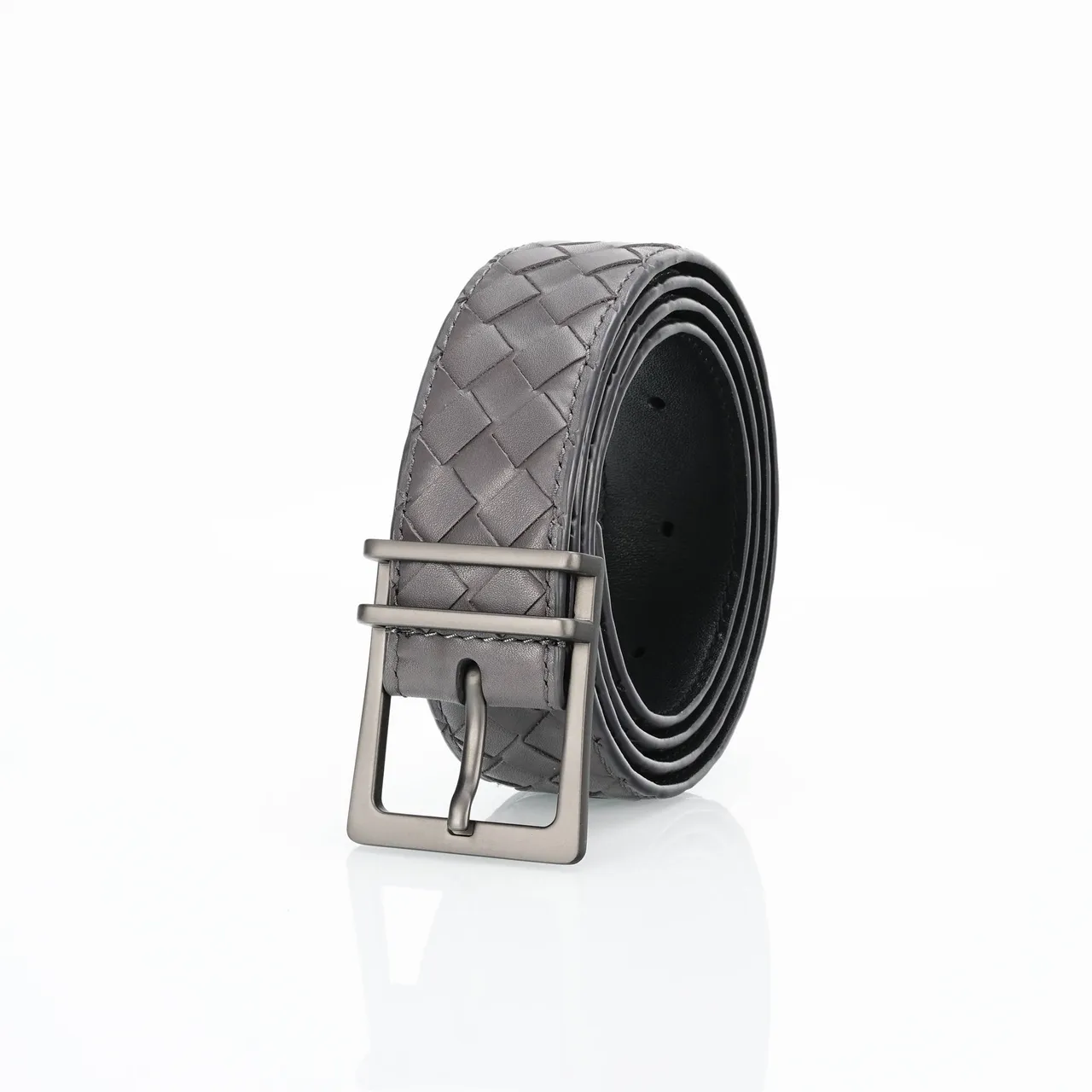 Bottega Veneta Cassette Intrecciato Ceinture en Cuir Gris 7