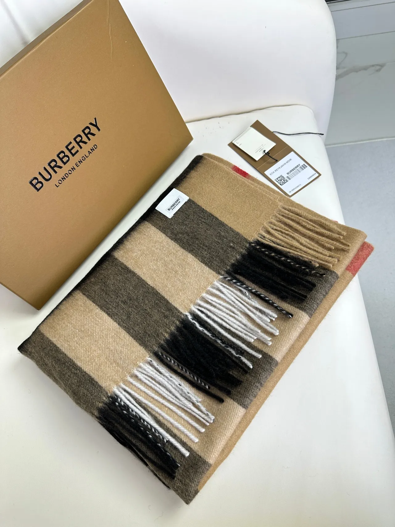 Burberry Beige Black Large-Scale Check Pattern Woven Texture Cashmere Scarf 6