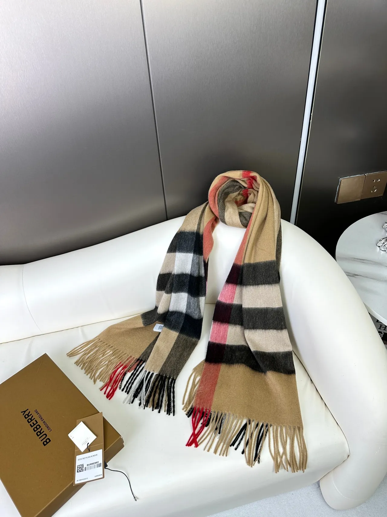 Burberry Beige Black Large-Scale Check Pattern Woven Texture Cashmere Scarf 8