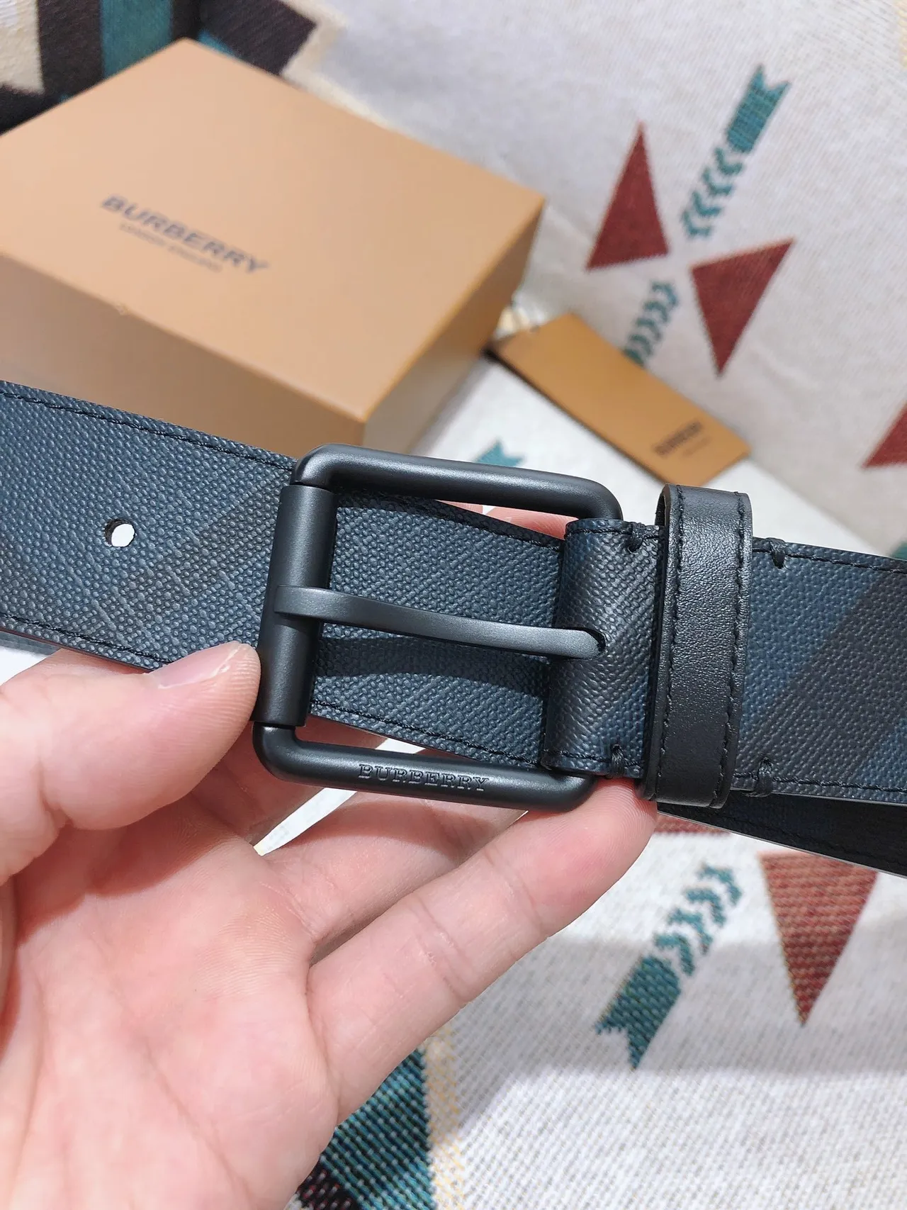 Burberry Black Matte Buckle Tonal Check-Patterned Leather Belt 7