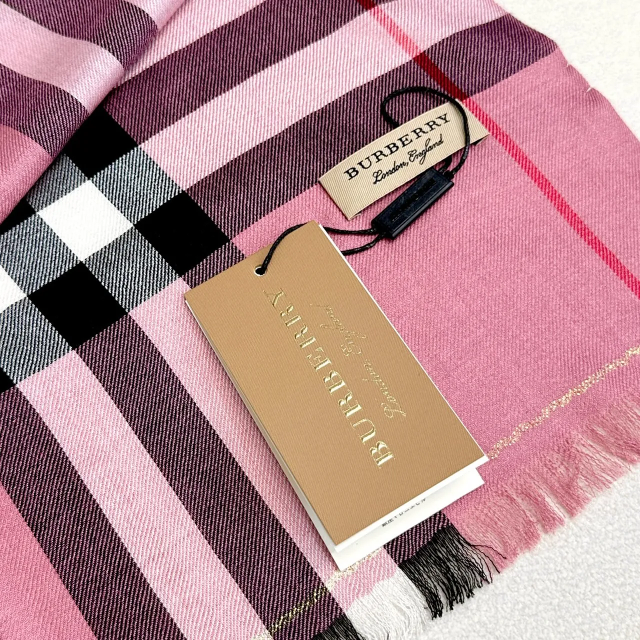 Burberry Classic Check Pink Shawl 3