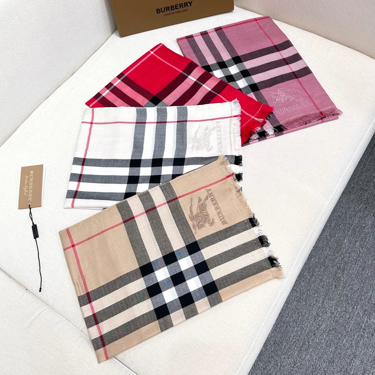 Burberry Classic Check Pink Shawl 8