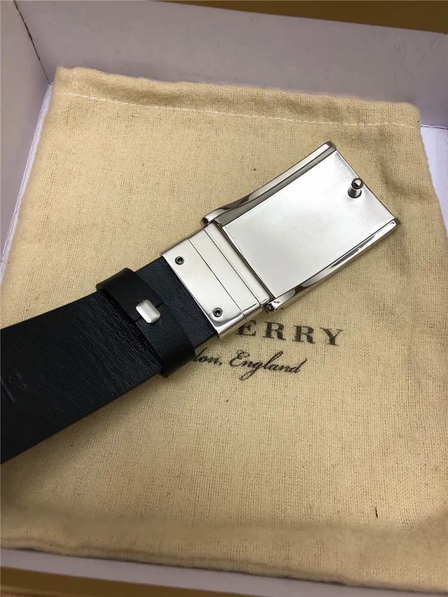 Burberry Knight Black Silver Embossed House Check Pattern Brushed Rectangular Buckle Leather Belt 10