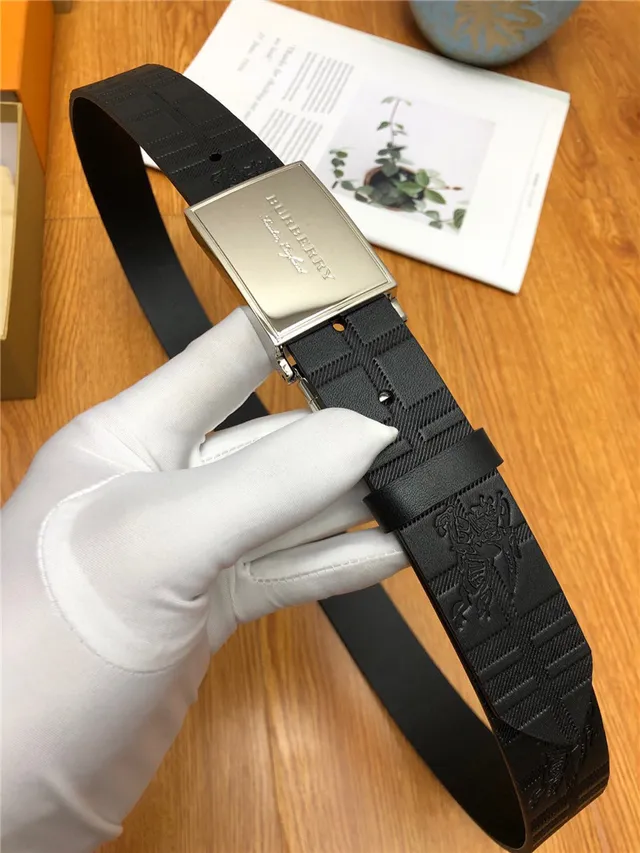 Burberry Knight Black Silver Embossed House Check Pattern Brushed Rectangular Buckle Leather Belt 14