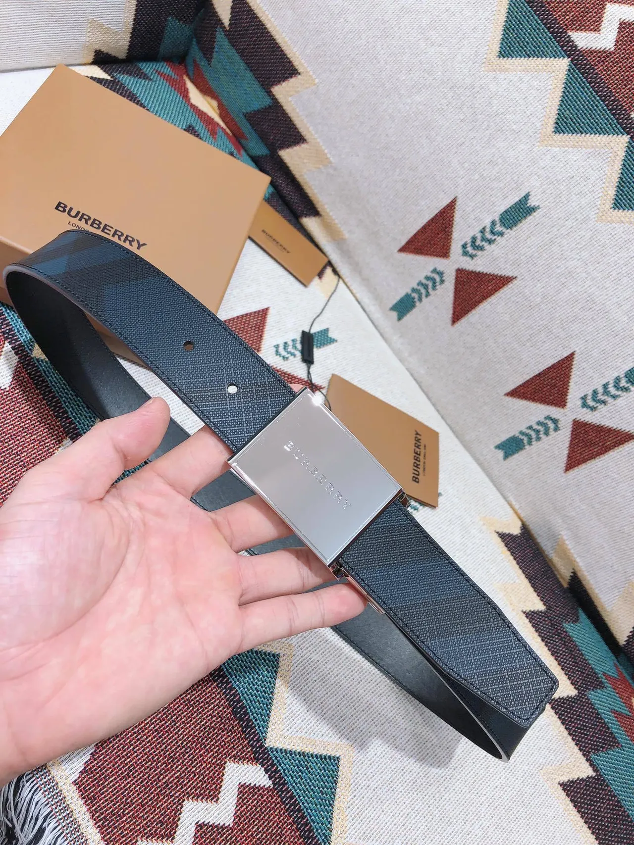 Burberry Knight Navy House Check Ceinture en cuir 8