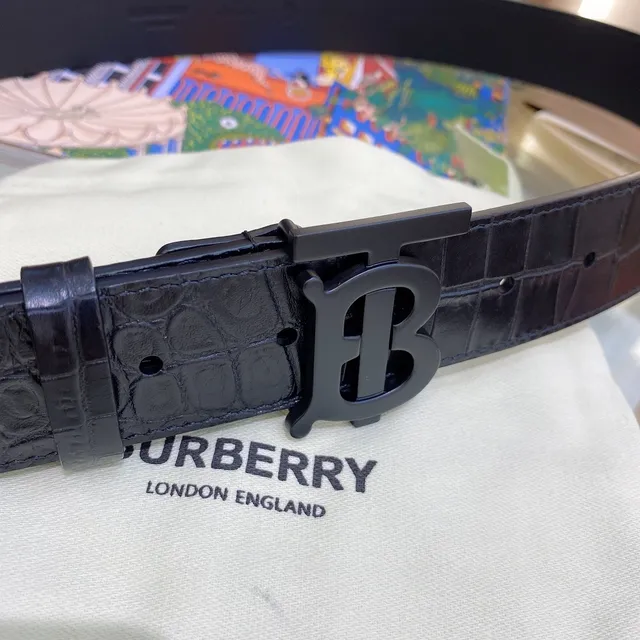 Burberry TB Belt Navy Crocodile-Embossed Leather Belt 4
