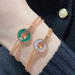 Bvlgari B.zero1 Love हरा और सफेद एनामेल रोज गोल्ड चेन कंगन