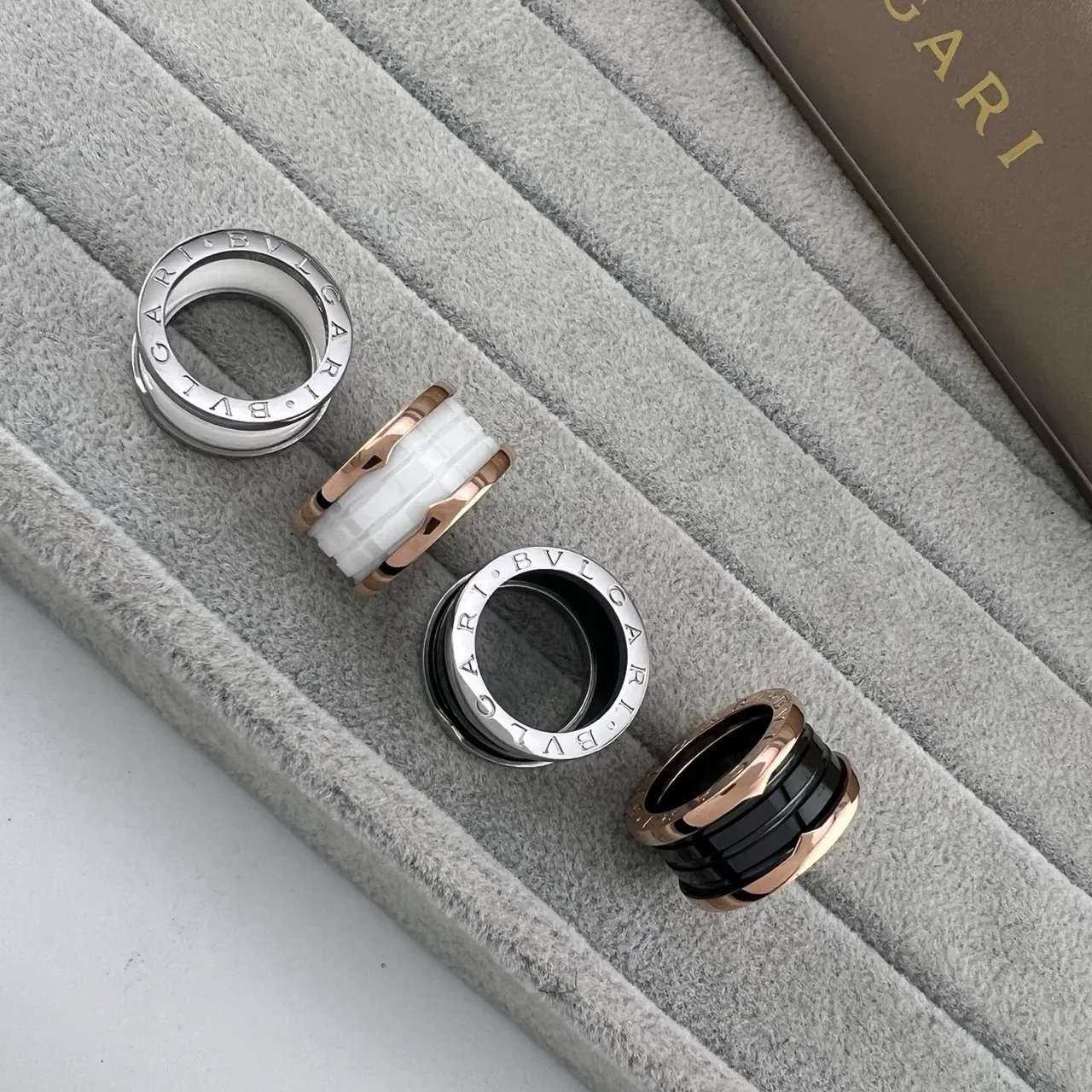 Bvlgari B.zero1 Multi-Band Ceramic and Metal Rings 7