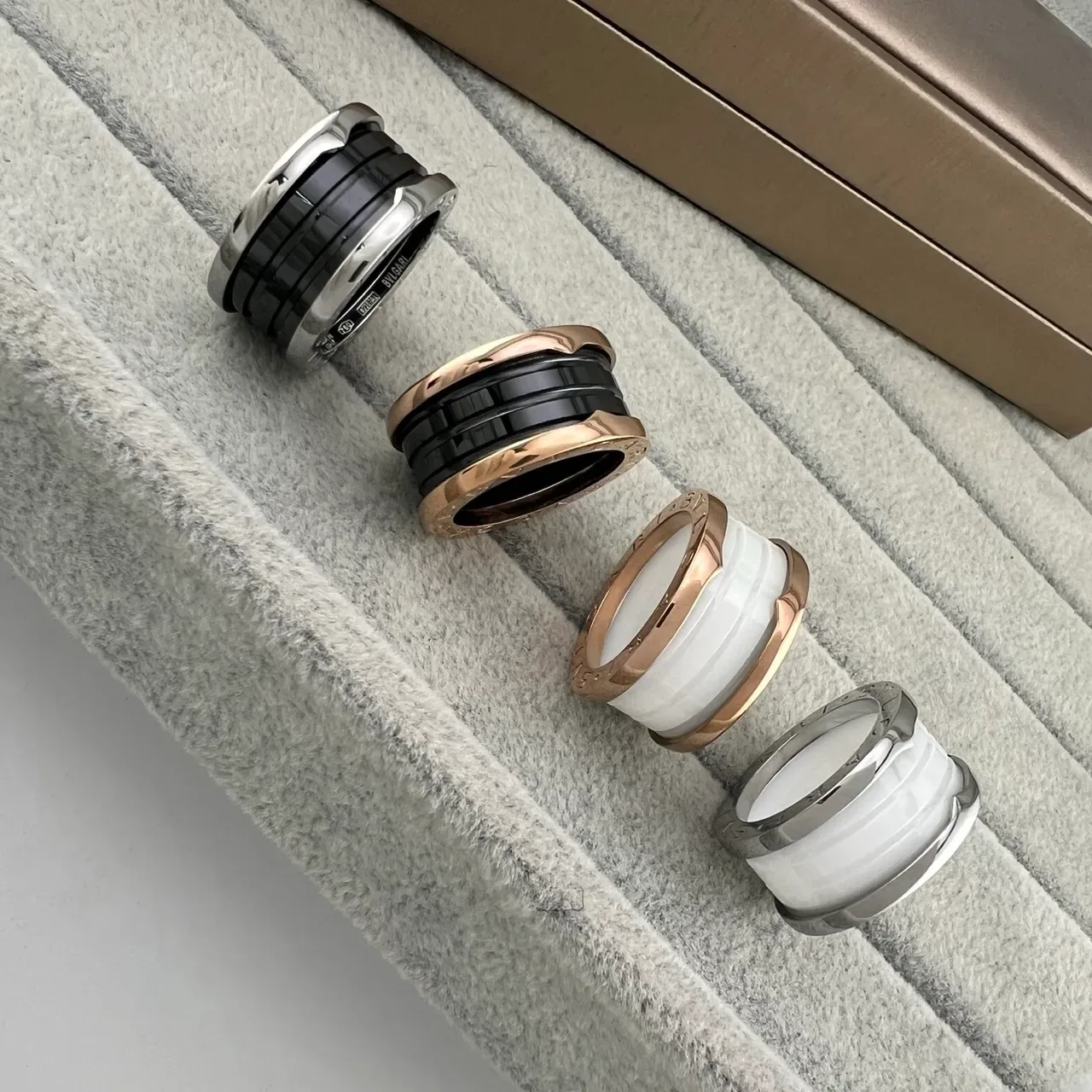 Bvlgari B.zero1 Multi-Band Ceramic and Metal Rings 8