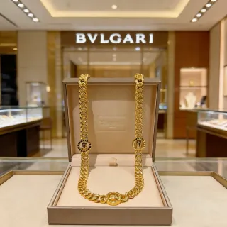 Bvlgari B.zero1 পাথর ত্রিপাক্ষিক মেডেলিয়ন সোনার মালা