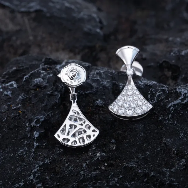 Bvlgari Divas' Dream Fan-Shaped Pavé Diamond Earrings 5