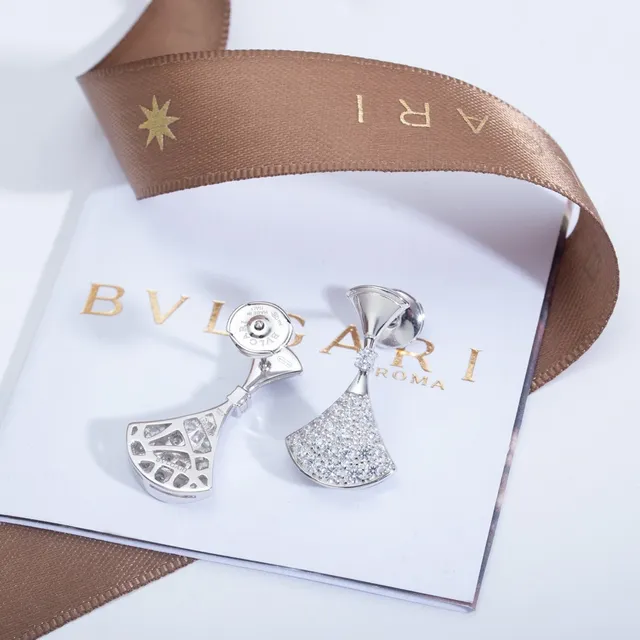 Bvlgari Divas' Dream Fan-Shaped Pavé Diamond Earrings 6