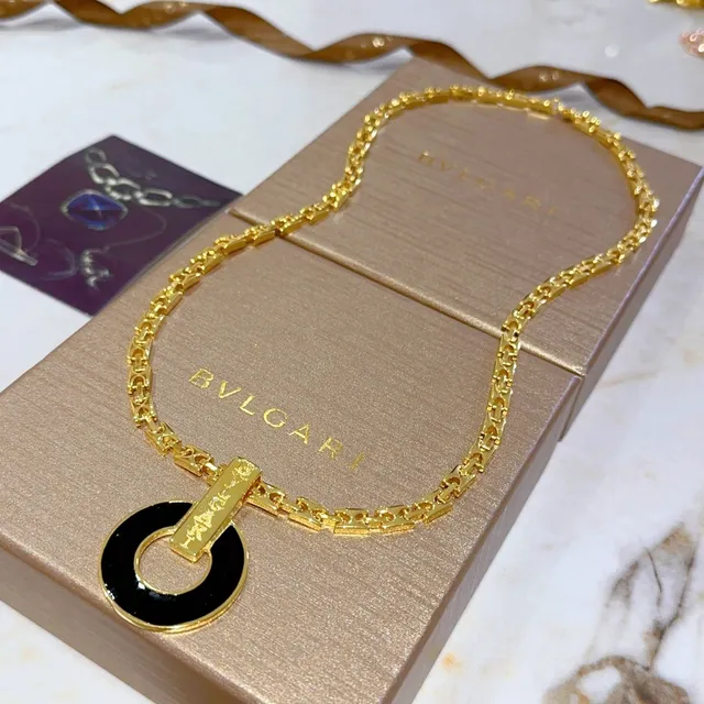 Bvlgari Chaîne à maillons dorée disque émaillé pendentif collier 6