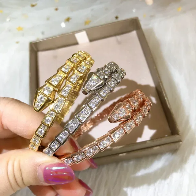 Bvlgari Serpenti Bracelete Enrolado Pavê Ouro 4