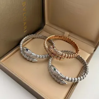 Bvlgari Serpenti सोने चांदी घुमावदार सांप पेवे सेट डायमंड्स कंगन