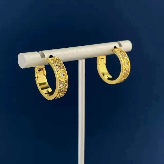 Boucles d'oreilles Cartier en or pavé de cristaux à charnière 3