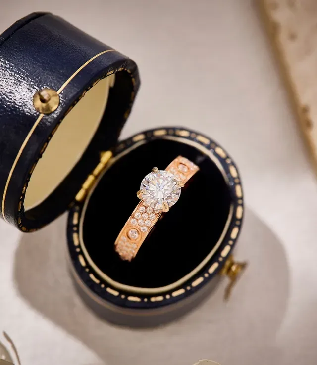 Anillo Cartier Oro Rosa Blanca Pavé-Set 7