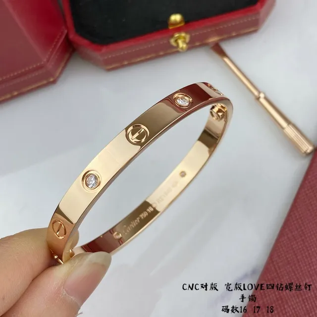 Bracelet Cartier Love Or Multi-Tons Motif à Vis Pierres Pavées 2