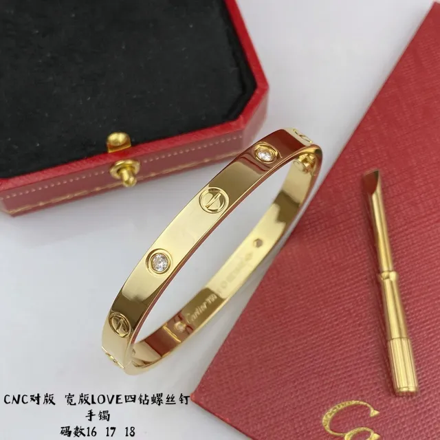 Bracelet Cartier Love Or Multi-Tons Motif à Vis Pierres Pavées 5