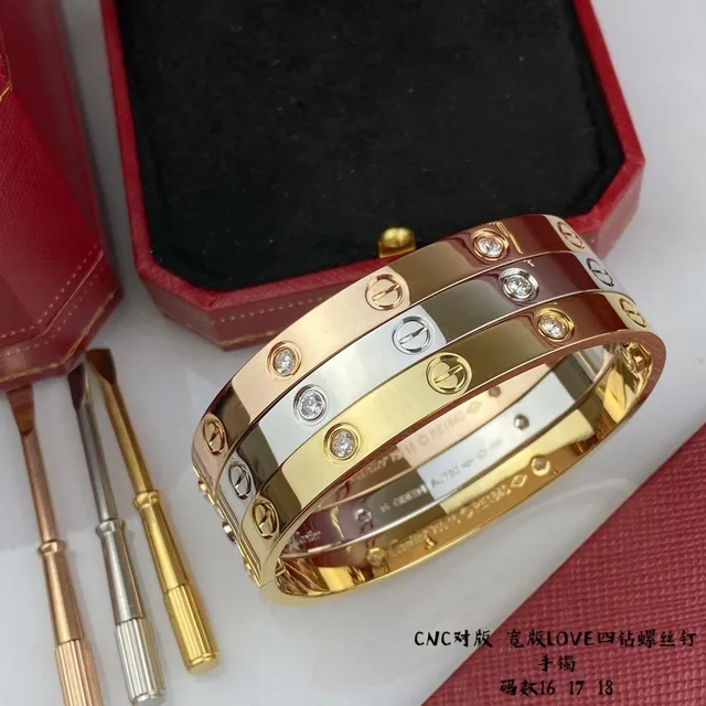 Bracelet Cartier Love Or Multi-Tons Motif à Vis Pierres Pavées 8