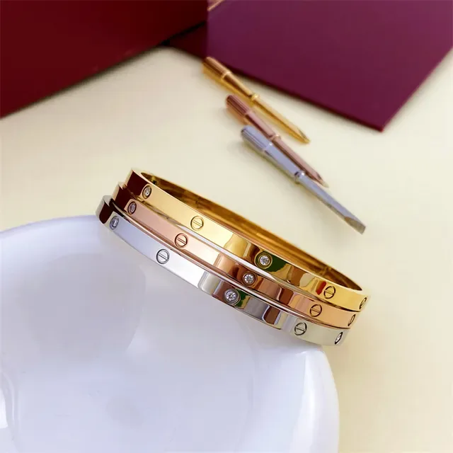Cartier Love Bracelet Triple-Tone Bezel-Set Screw Motif Bracelets 5
