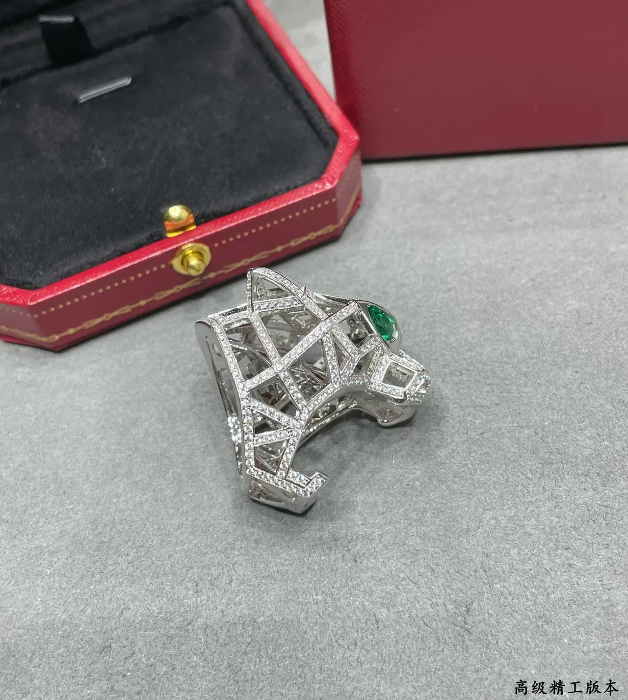 Cartier Panthère চাঁদি সবুজ জ্যামিতিক ওপেনওয়ার্ক পেভ-সেট ডায়মন্ড আংটি 3