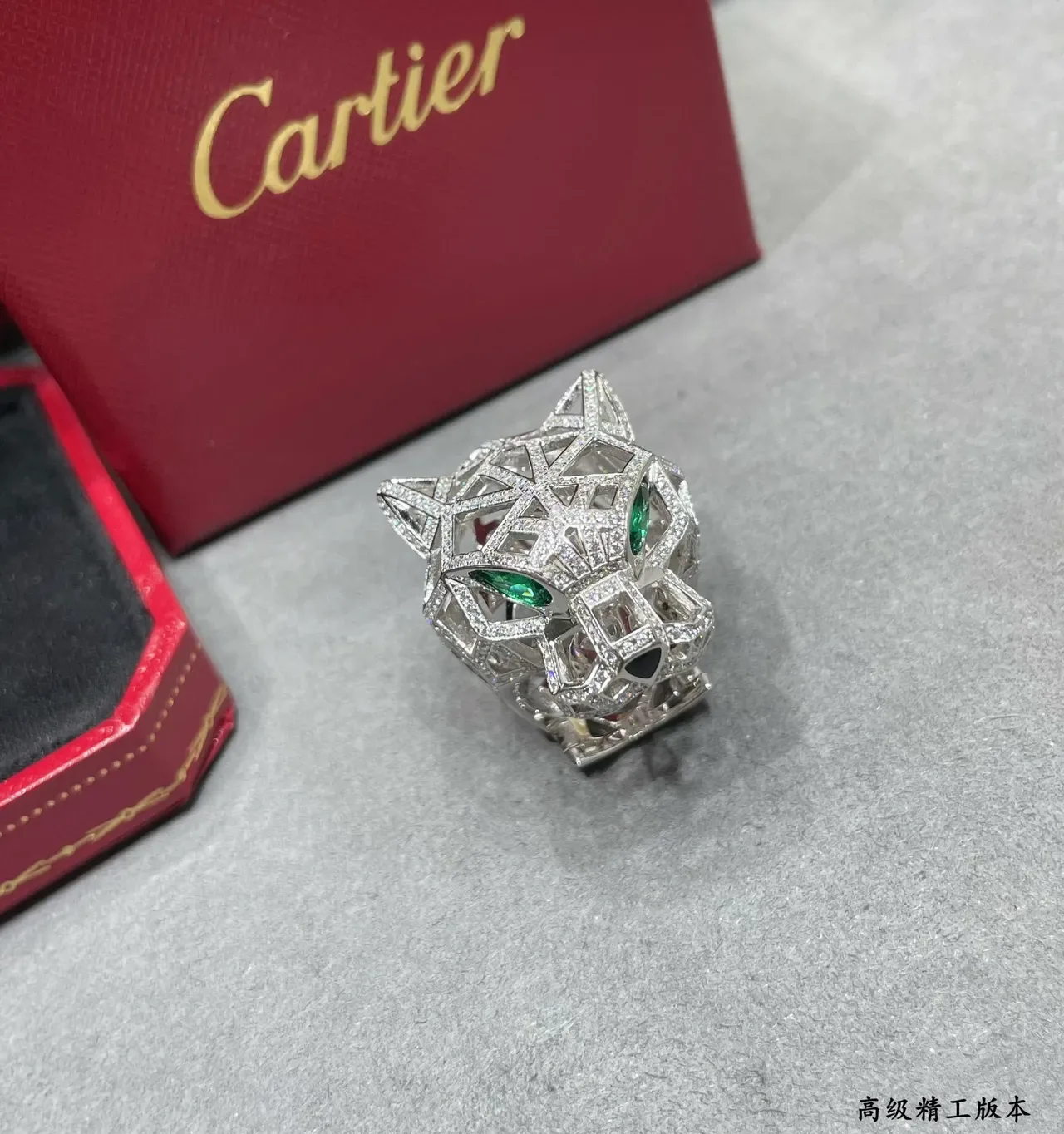Cartier Panthère চাঁদি সবুজ জ্যামিতিক ওপেনওয়ার্ক পেভ-সেট ডায়মন্ড আংটি 6