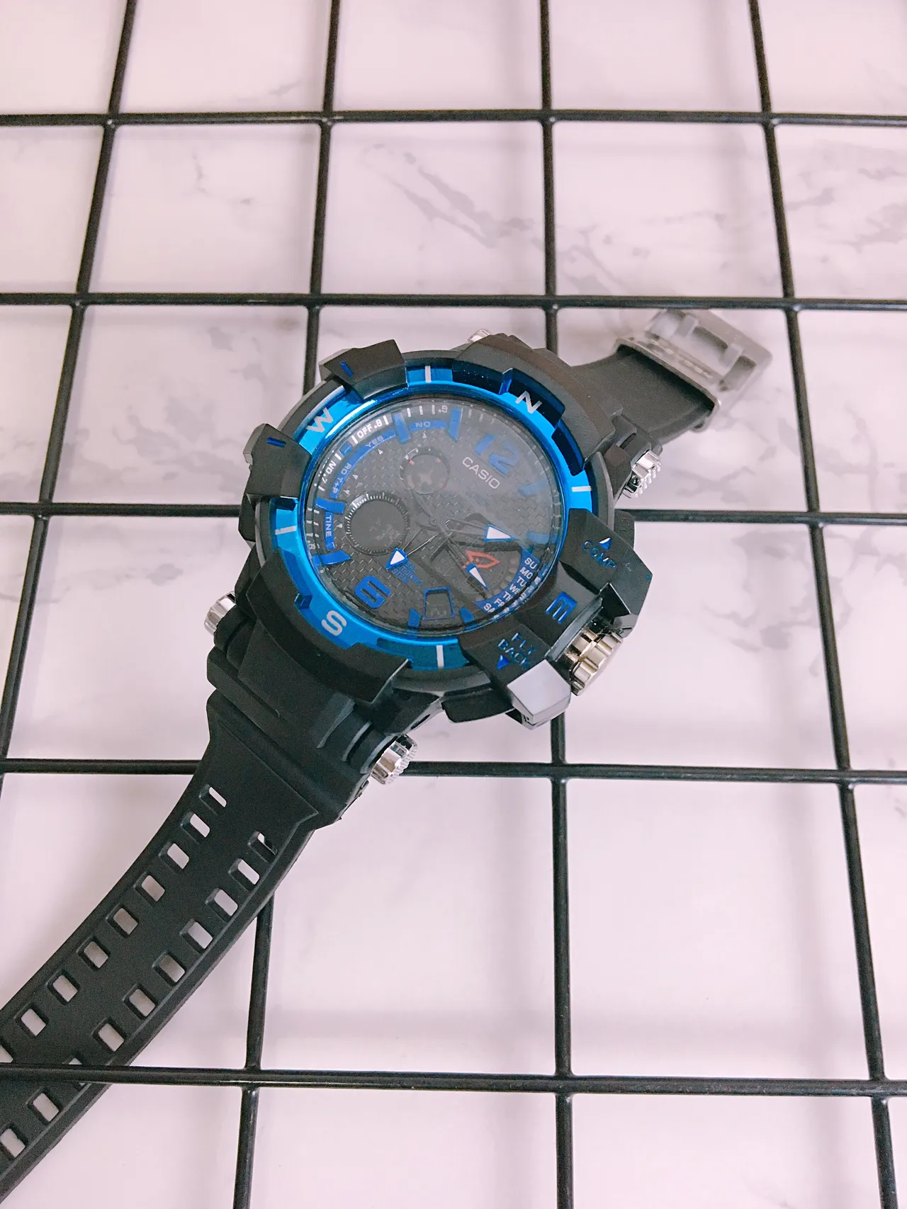 Casio Black Blue Rugged Resin Construction Bold Bezel Watch 4