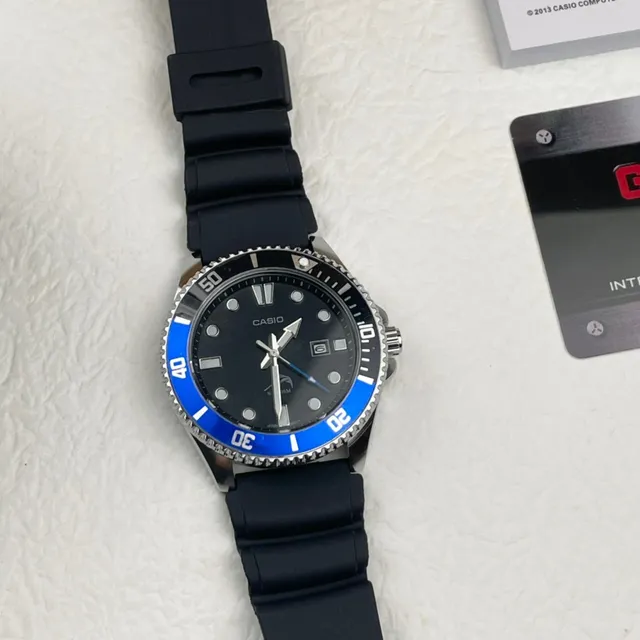 Casio Diver's Watch Blue and Black Bezel Quartz Watch 6