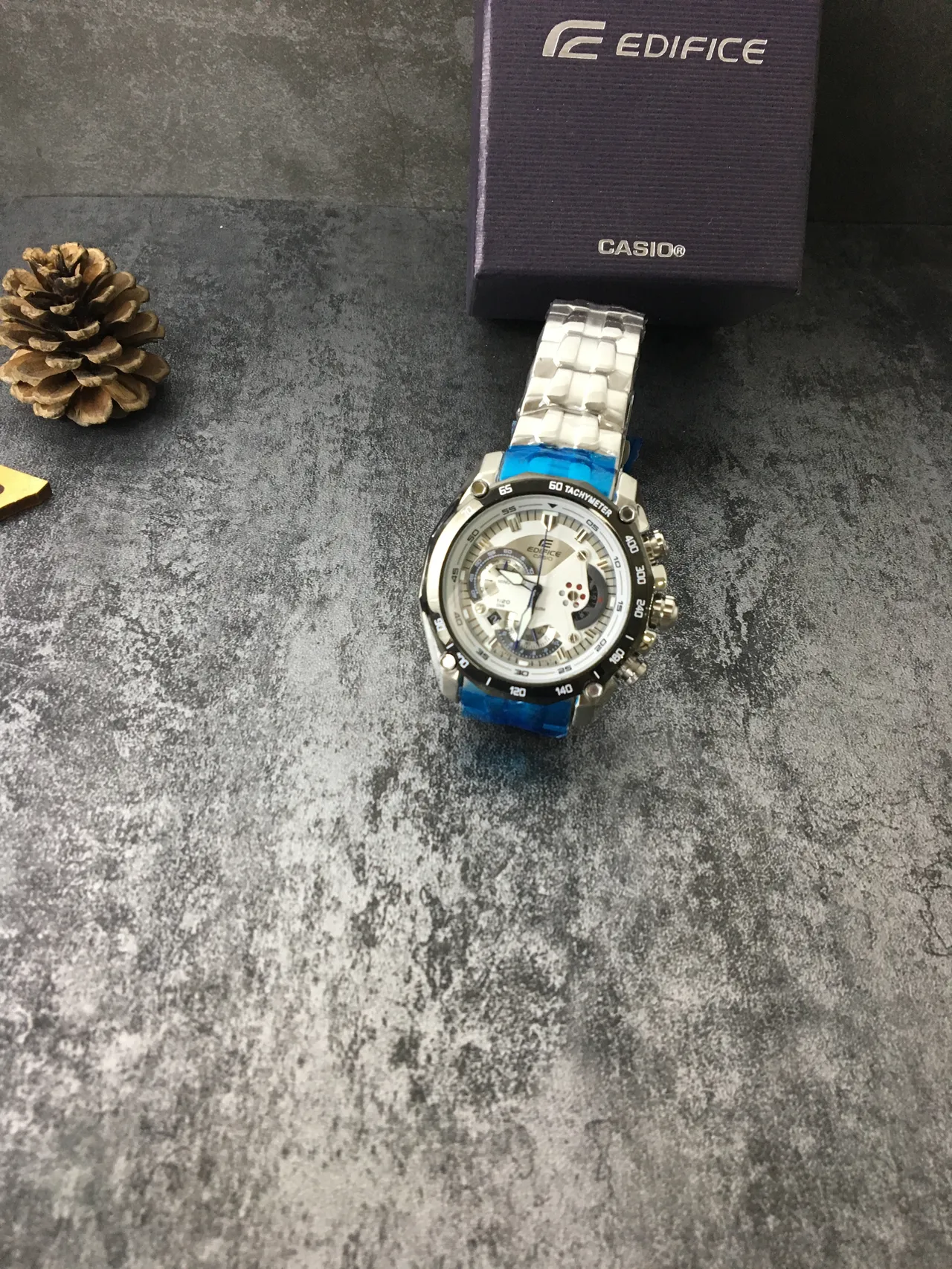 Casio Edifice Plata Azul Reloj Multi-Dial Cronógrafo Bisel Tachímetro 6