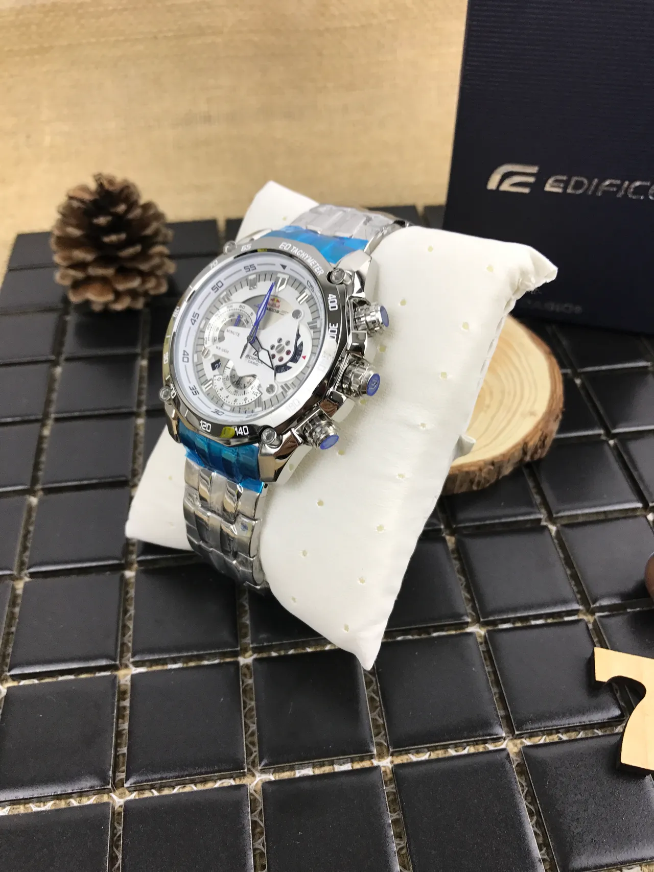 Casio Edifice Plata Azul Reloj Multi-Dial Cronógrafo Bisel Tachímetro 9