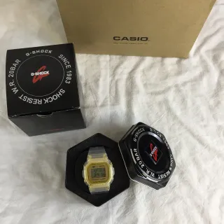 Casio G-Shock DW-5600 Reloj Deportivo Amarillo Translúcido