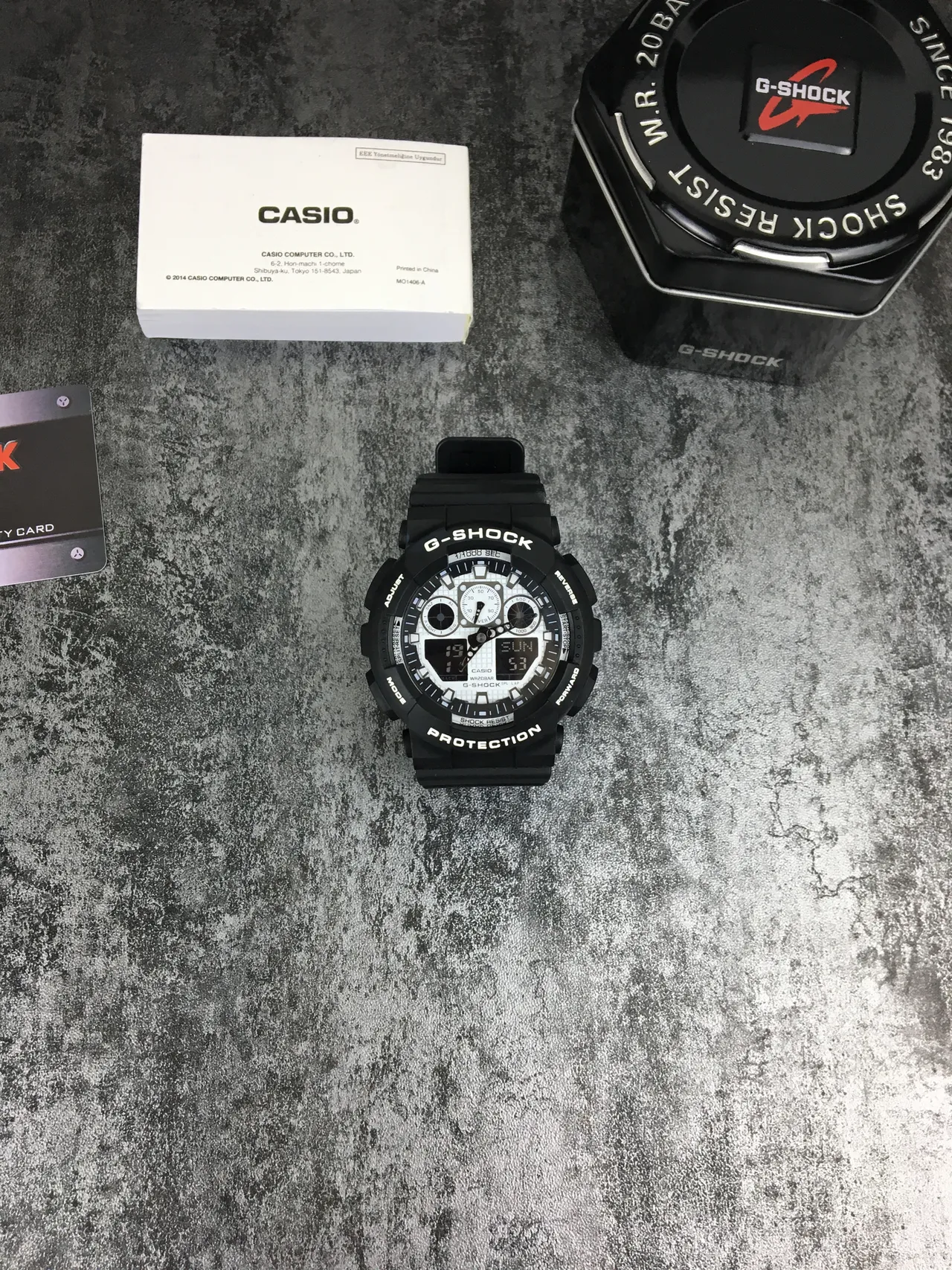 Casio G-Shock GA-100 ساعة رياضية أسود وأبيض 4