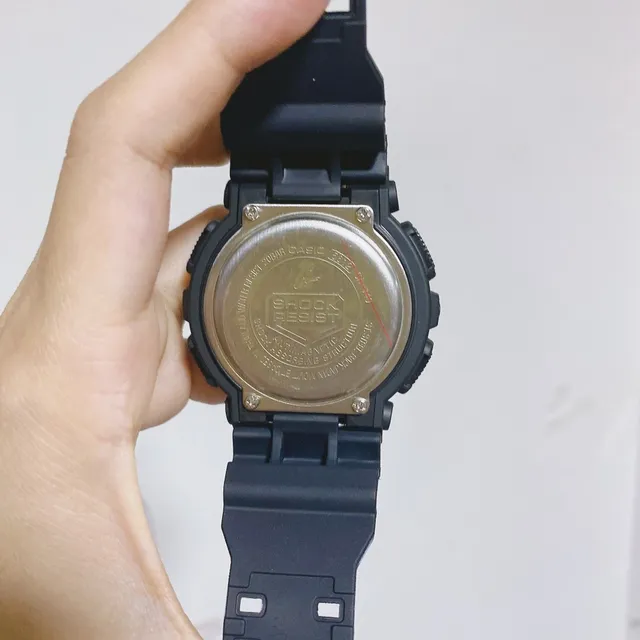 Casio G-Shock GA-100 Accent Or Rose Montre Sport 3