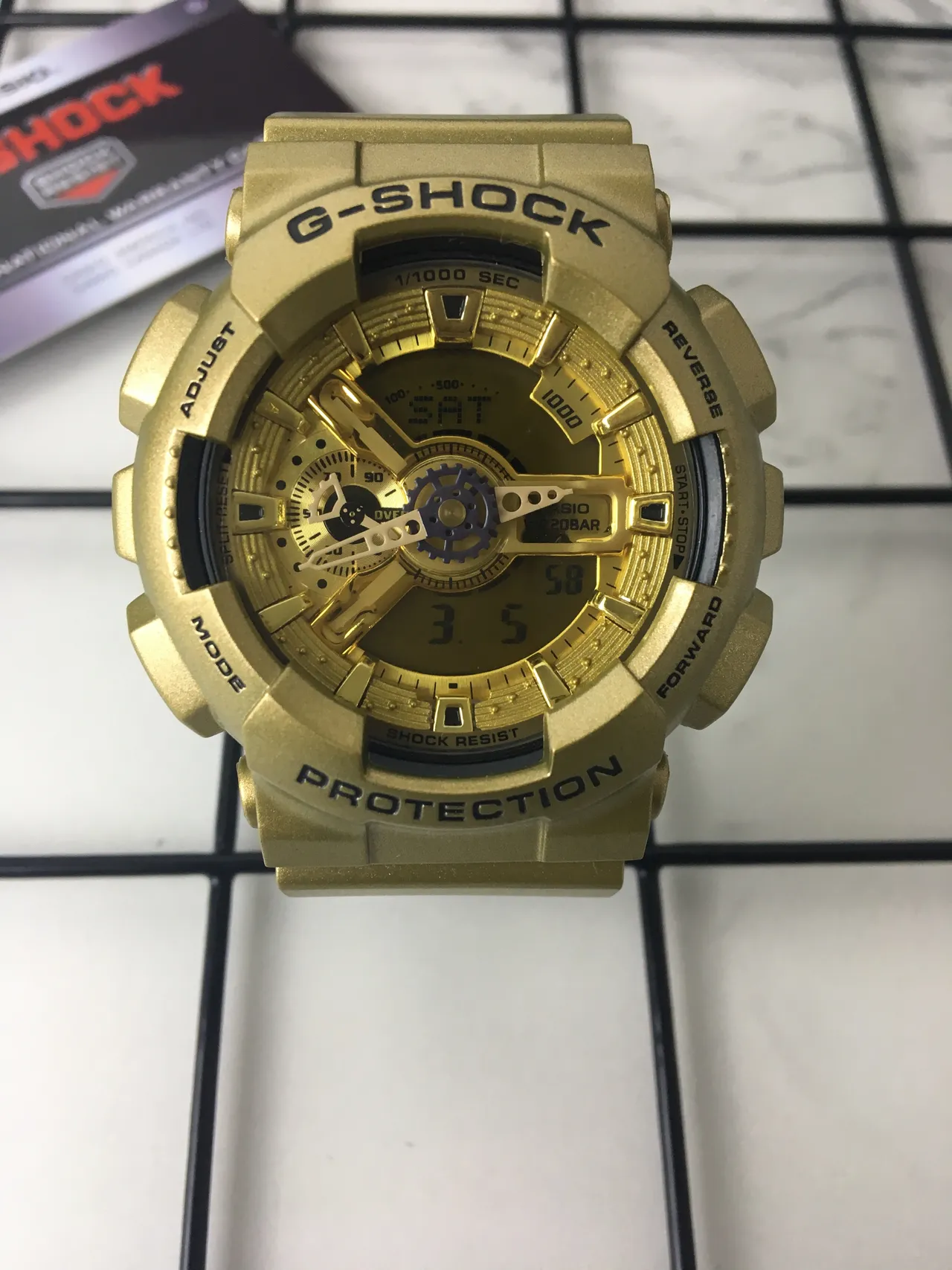 Casio G-Shock GA-110 Montre de sport Analogique-Digitale dorée 3
