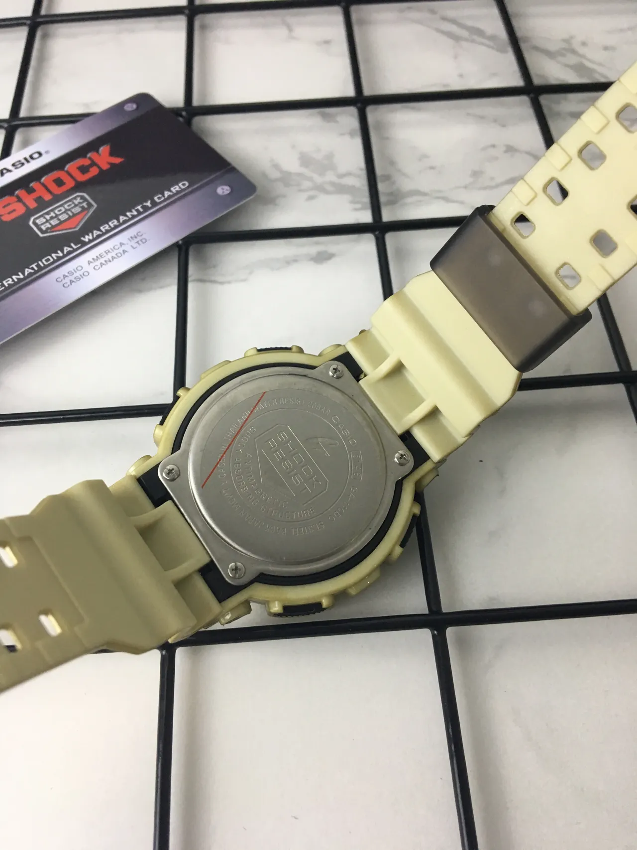 Casio G-Shock GA-110 Montre de sport Analogique-Digitale dorée 4