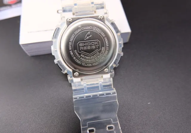 Casio G-Shock GA-2100 Montre de sport en résine transparente 3