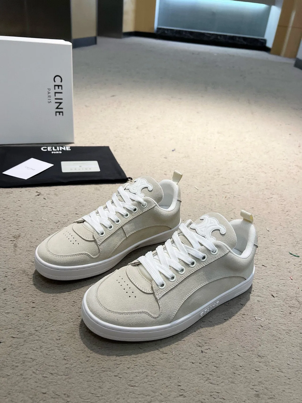 Celine CT-01 Z Trainer Off-White حذاء أسلوب حياة سويد 4