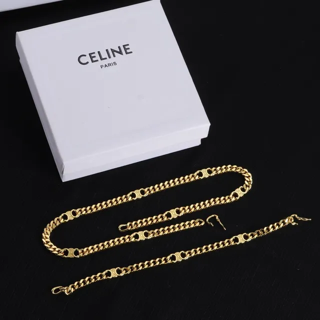Celine Triomphe Gold Curb-Link Chain Metal Necklace 5