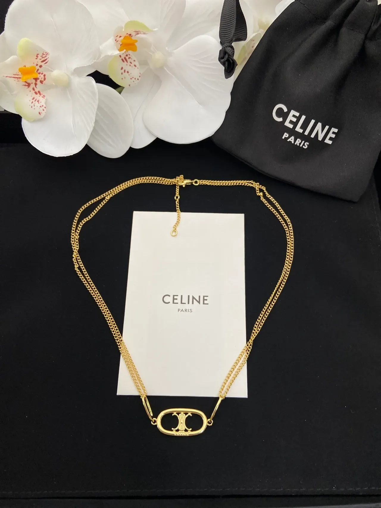 Celine Triomphe Collier Chaîne Or Blanc Pendentif Ovale Logo 4